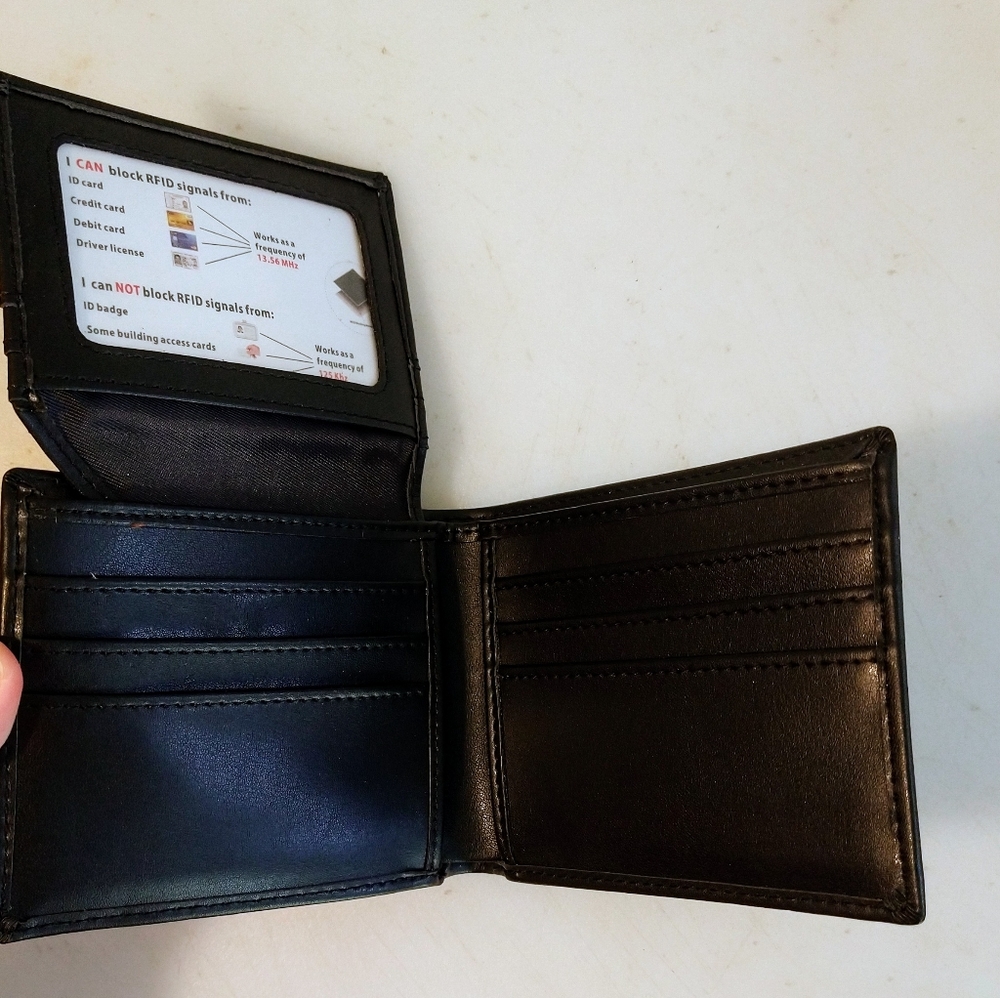 Bundle Men's Wallet - Picture 4 of 14